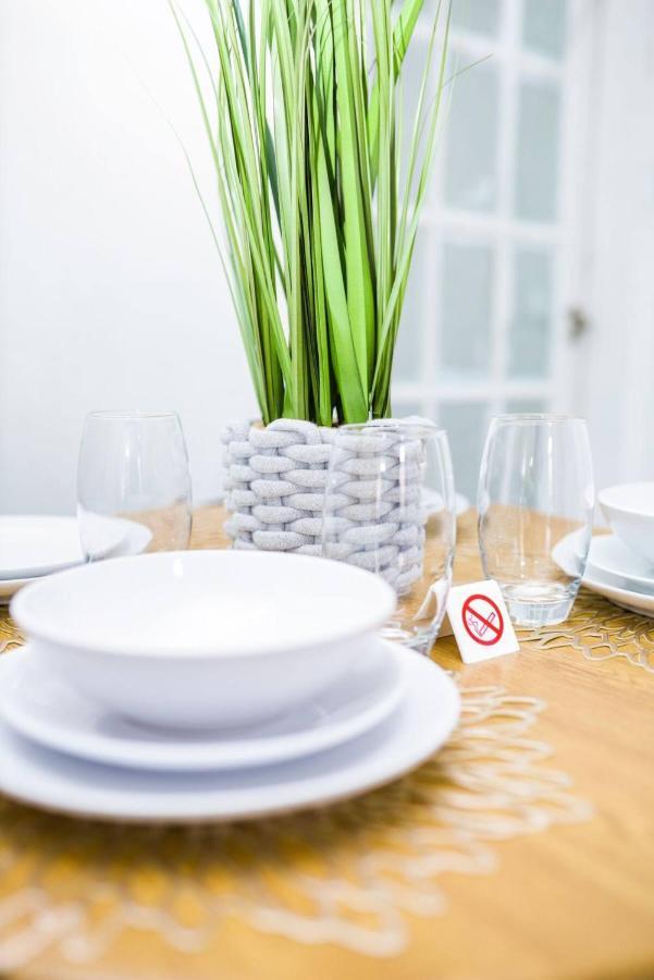 Beautiful 2 Bedroom House - Free Parking - Lt House Leicester Zewnętrze zdjęcie